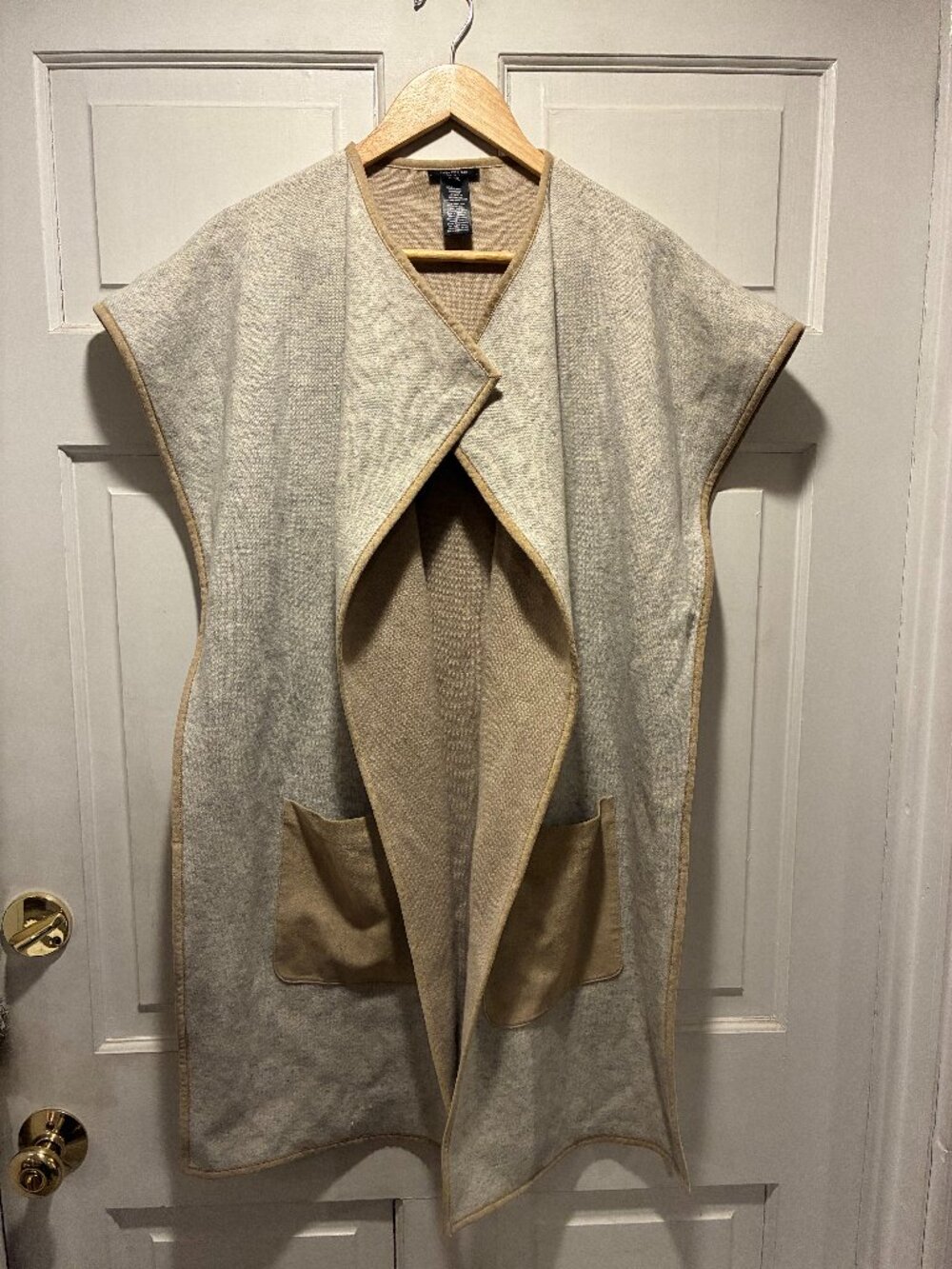 Lafayette 148 New York~ Cashmere Cape